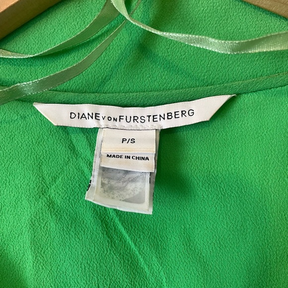 Diane von Furstenberg Bateau Neck Blouse 0143 - Picture 5 of 8